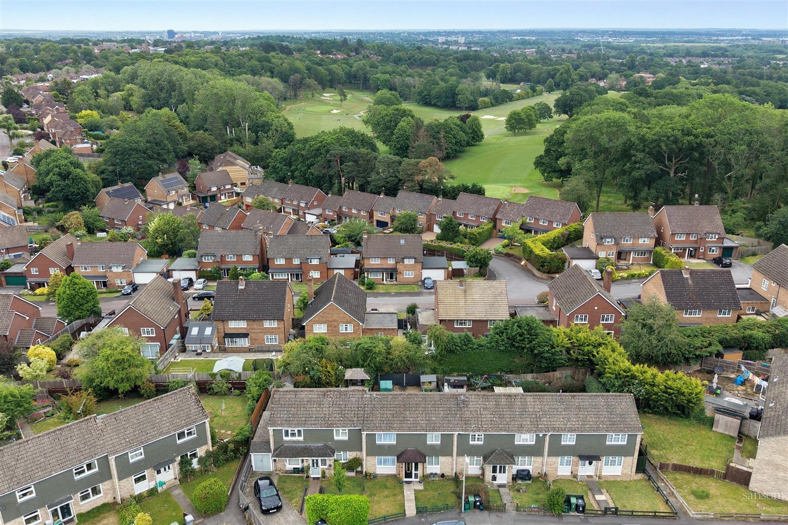 Hugh Fraser Drive, Tilehurst, Reading